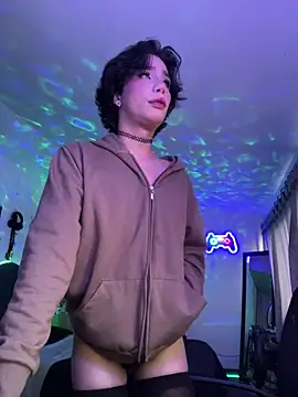 Snapshot of sue___0 chatting on January 26, 10:35 pm sue 0 online show from January 26, 10:35 pm