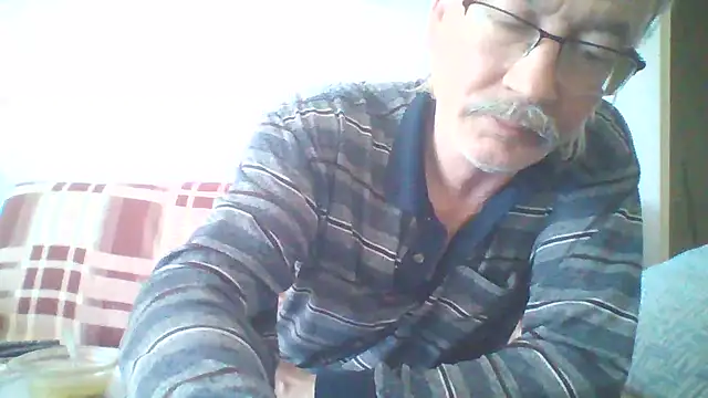 loverboyxxx69 online show from March 12, 2:45 pm