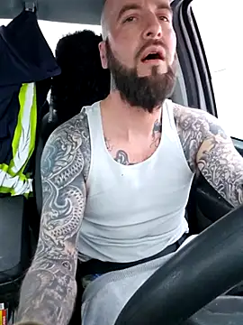 Beardedtattood online show from February 16, 12:43 pm