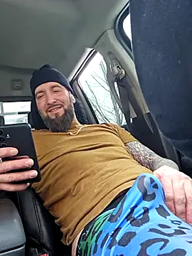 Beardedtattood online show from March 6, 5:11 pm