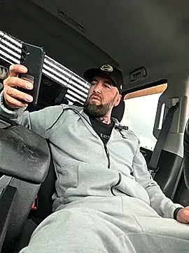 Beardedtattood online show from October 11, 2:04 pm