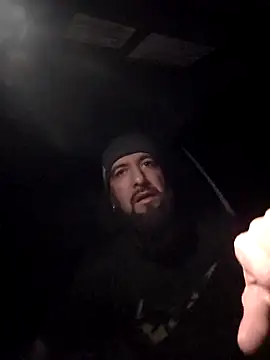 Beardedtattood online show from December 20, 7:48 am