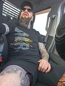 Beardedtattood online show from June 11, 10:24 am
