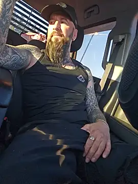 Beardedtattood online show from June 27, 10:42 am
