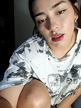 SophieWinslow online show from March 11, 11:04 pm