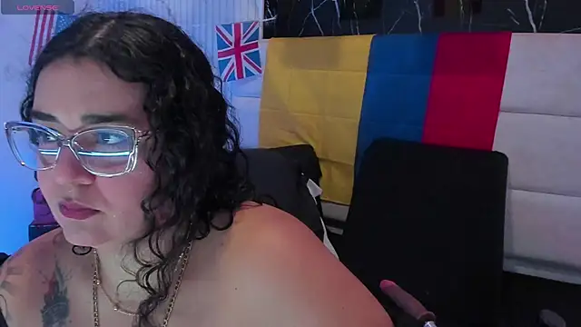 Reginavegaa online show from July 13, 11:35 am