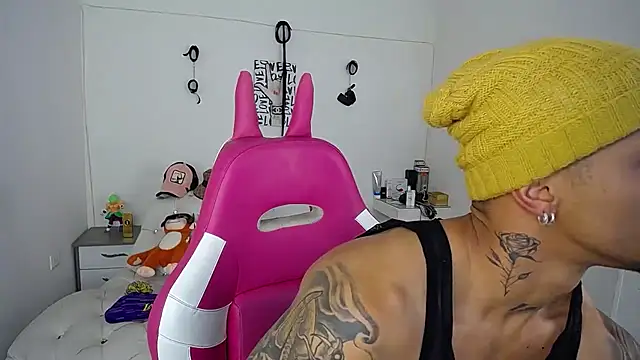 Leonard Price online show from September 20, 12:33 am