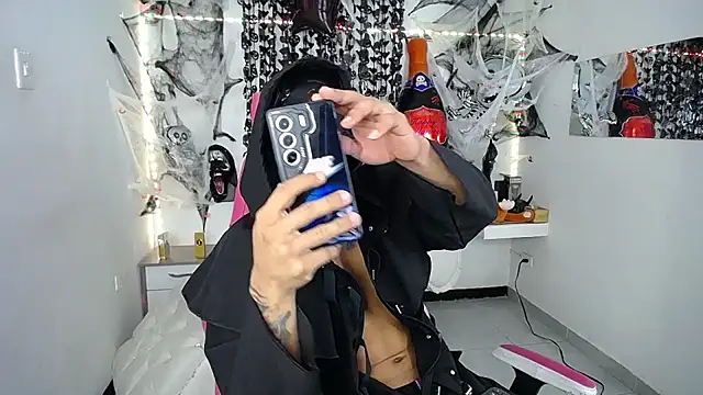 Leonard Price online show from October 23, 9:30 am