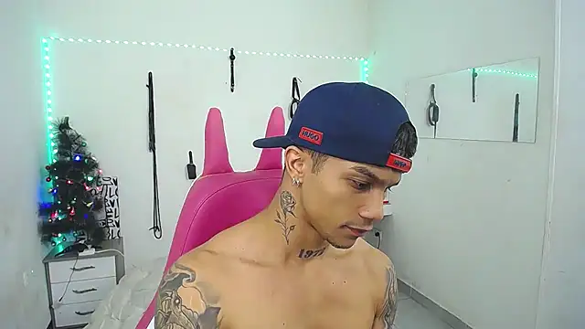 Leonard Price online show from December 22, 12:13 pm