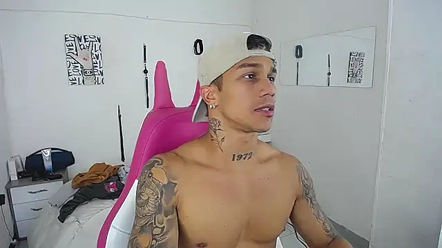 Leonard Price online show from January 16, 3:32 am