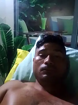 Snapshot of Diogo100 chatting on September 24, 2:15 am Diogo100 online show from September 24, 2:15 am