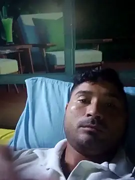 Snapshot of Diogo100 chatting on November 2, 4:37 am Diogo100 online show from November 2, 4:37 am