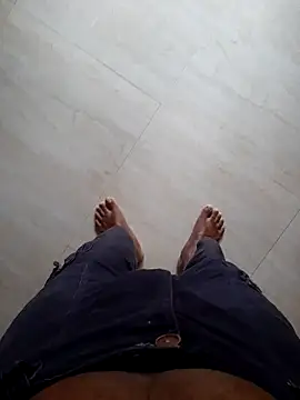 SuranSexy33 online show from January 2, 6:50 am