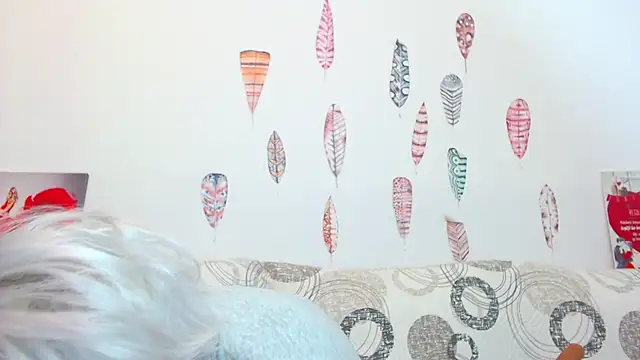 Snapshot of ForeverBarbie_ chatting on February 2, 1:04 am ForeverBarbie online show from February 2, 1:04 am