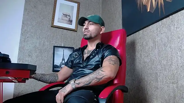 NigelBoydXXX online show from December 5, 9:50 pm