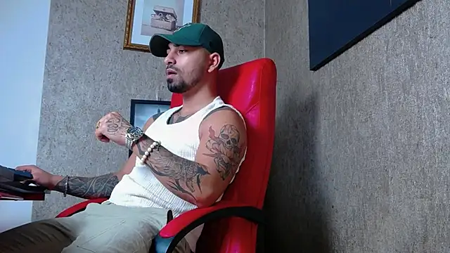 NigelBoydXXX online show from January 21, 6:55 pm
