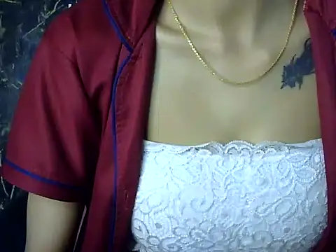 Snapshot of MAAYRA_09 chatting on February 8, 8:53 pm MAAYRA 09 online show from February 8, 8:53 pm