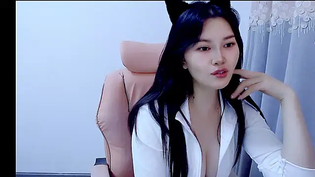 Little-sweet online show from October 19, 1:28 am