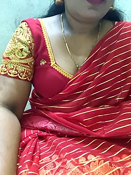 Snapshot of MaaliiiPonuTamil chatting on May 26, 6:15 pm MaaliiiPonuTamil online show from May 26, 6:15 pm