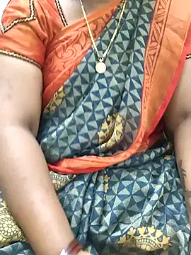 Snapshot of MaaliiiPonuTamil chatting on June 5, 1:01 am MaaliiiPonuTamil online show from June 5, 1:01 am