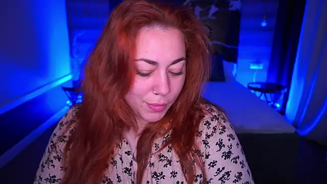 Kittywakee online show from October 3, 8:17 pm