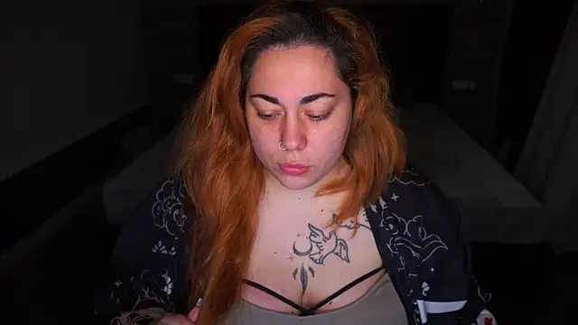 Kittywakee online show from December 2, 9:43 pm