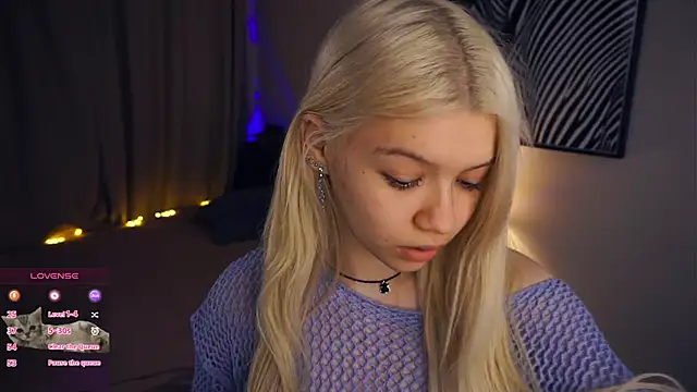 Snapshot of DarylGary chatting on January 25, 7:28 pm DarylGary online show from January 25, 7:28 pm