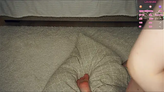 Snapshot of DarylGary chatting on March 16, 1:07 am DarylGary online show from March 16, 1:07 am