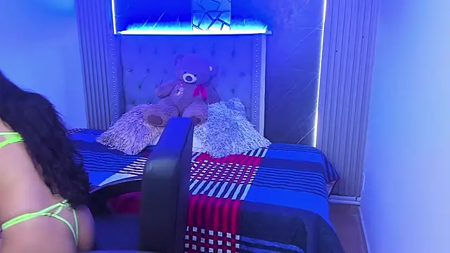 Snapshot of Susieeve chatting on February 4, 9:31 pm Susieeve online show from February 4, 9:31 pm