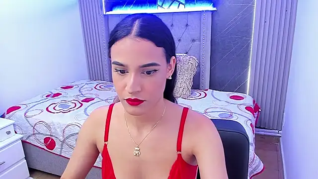 Snapshot of Susieeve chatting on February 24, 8:14 pm Susieeve online show from February 24, 8:14 pm