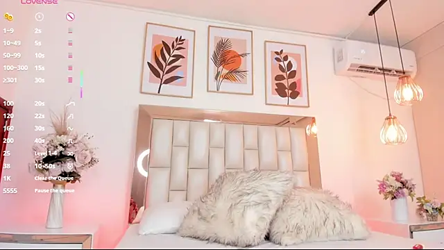 Snapshot of Kim_miller4 chatting on January 24, 10:51 pm Kim miller4 online show from January 24, 10:51 pm