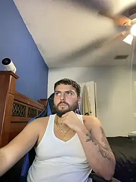 Snapshot of MasterKvn chatting on January 14, 4:36 am MasterKvn online show from January 14, 4:36 am