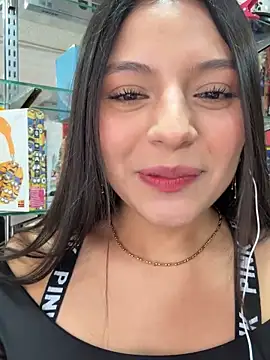 Snapshot of elizabethcooper chatting on October 23, 4:39 pm elizabethcooper online show from October 23, 4:39 pm