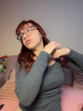 AgnesCampp online show from May 7, 4:23 pm