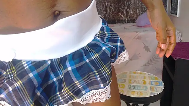 Snapshot of Luciia_cute chatting on December 23, 5:49 am Luciia cute online show from December 23, 5:49 am