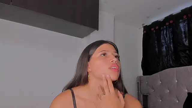 Snapshot of game_with_lesbians_ chatting on January 30, 10:51 pm game with lesbians online show from January 30, 10:51 pm