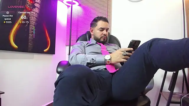 Ethan Castellano online show from September 19, 7:47 pm