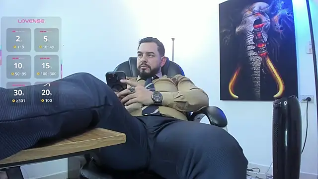 Ethan Castellano online show from October 14, 8:09 pm