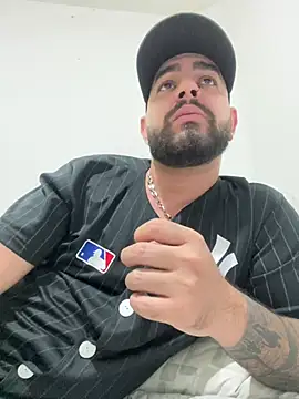 Ethan Castellano online show from June 15, 11:07 pm