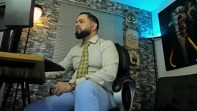 Ethan Castellano online show from July 28, 10:09 pm