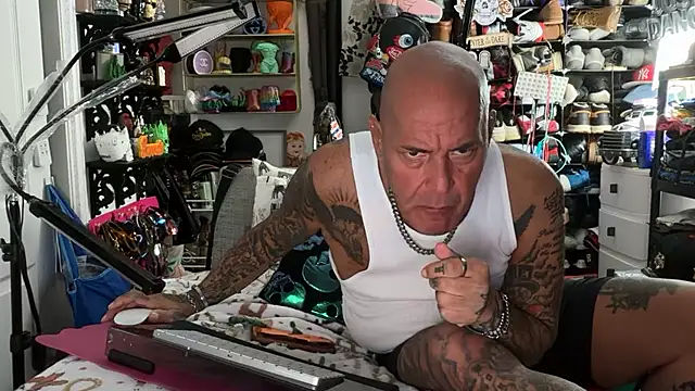 joeytatts66 online show from June 30, 2:34 am
