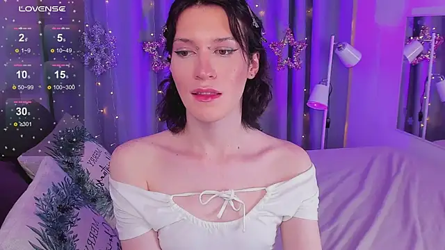 Kolette Gray online show from December 21, 6:34 pm