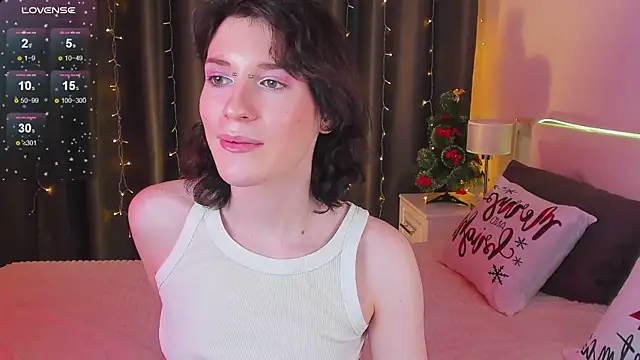 Kolette Gray online show from January 9, 4:28 pm