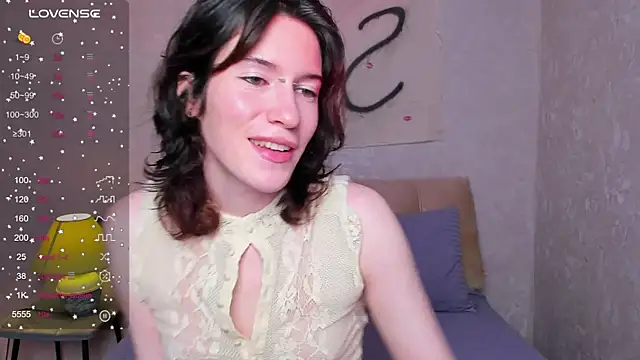 Kolette Gray online show from November 17, 1:06 pm