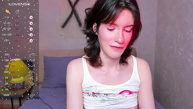 Kolette Gray online show from November 18, 3:49 pm