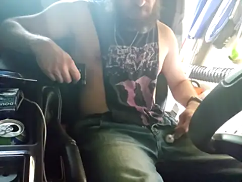 Spunwhiteboy1992 online show from June 18, 7:40 pm