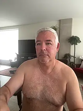 Snapshot of aarosteev2 chatting on September 18, 2:08 pm aarosteev2 online show from September 18, 2:08 pm