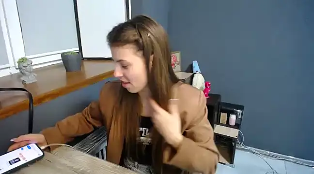 felicity gold online show from February 3, 12:14 pm