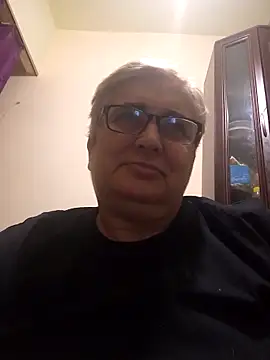 Snapshot of Sonya5156 chatting on December 20, 7:07 pm Sonya5156 online show from December 20, 7:07 pm