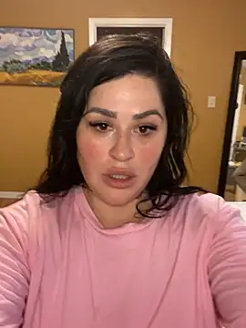 Snapshot of TexasTattooedHouseWife chatting on February 25, 4:57 am TexasTattooedHouseWife online show from February 25, 4:57 am